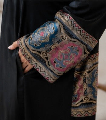 Samya Besticktes Abaya Kleid