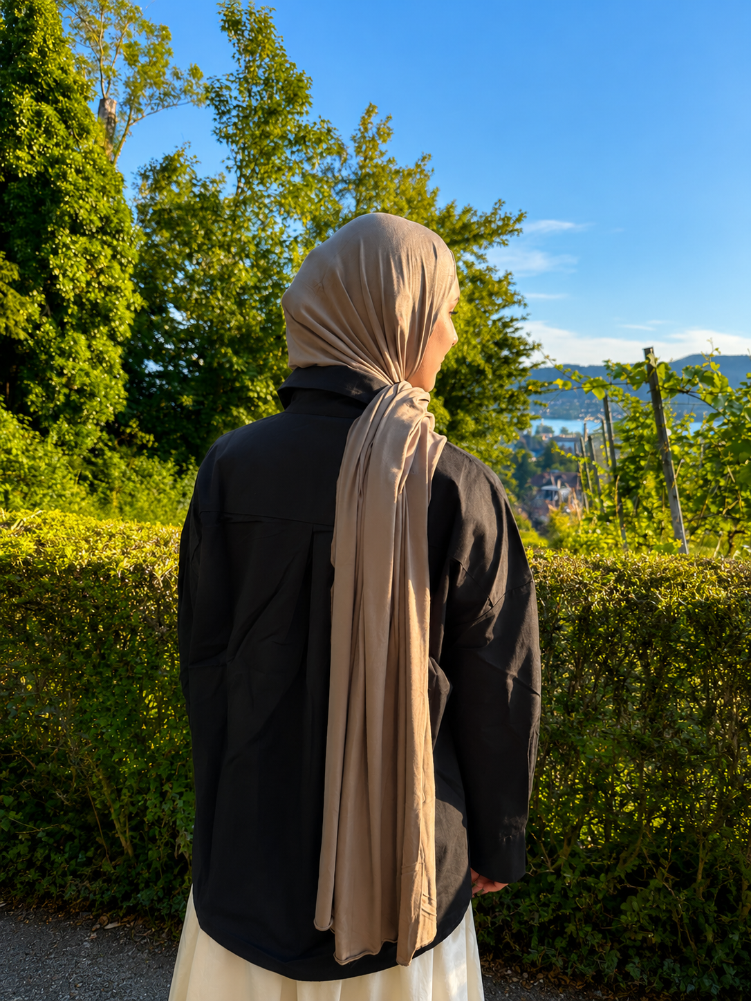 Asymmetrische Wickelbluse aus Baumwolle