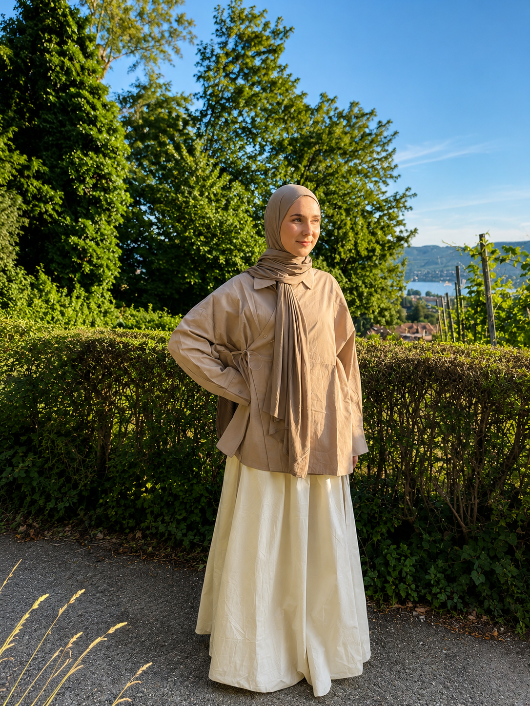 Asymmetrische Wickelbluse aus Baumwolle
